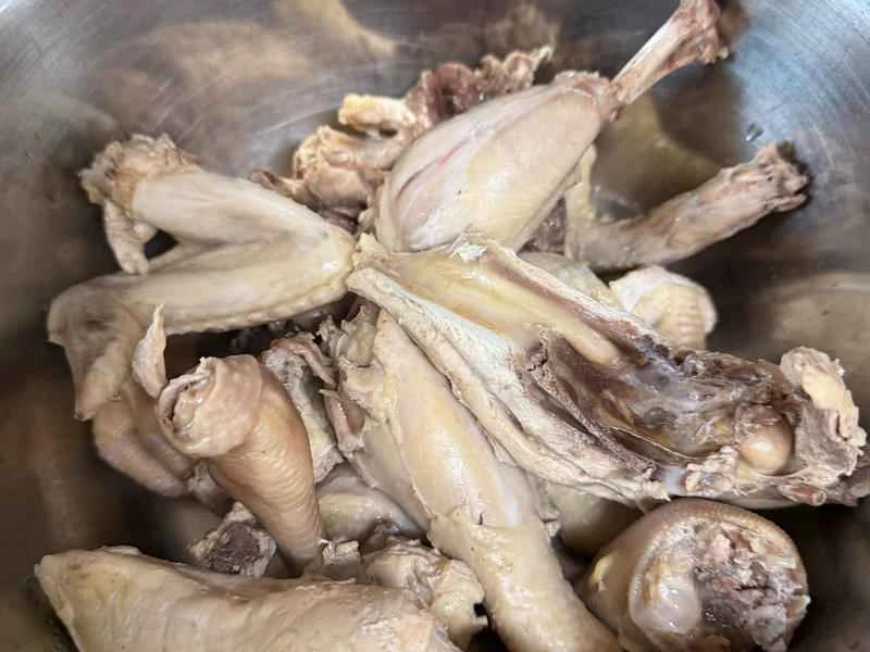 How to make pure milk hand-torn toast: Step 1