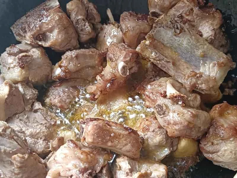 How to make pure milk hand-torn toast: Step 1