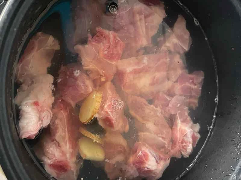 How to make pure milk hand-torn toast: Step 1