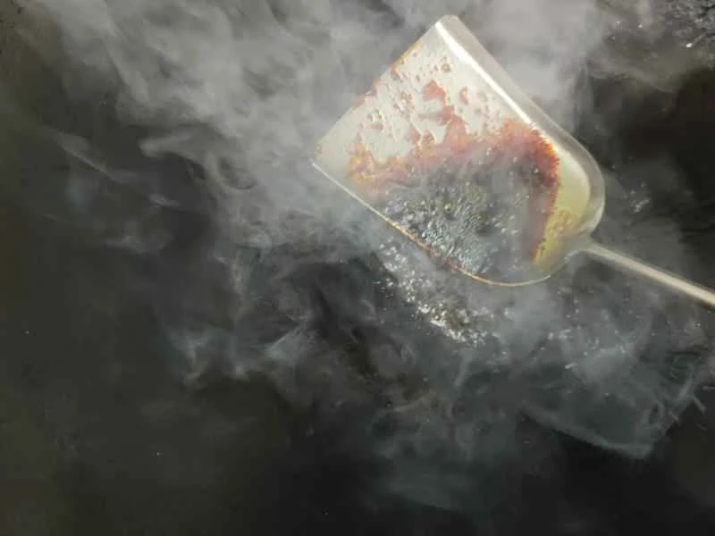 How to make pure milk hand-torn toast: Step 1