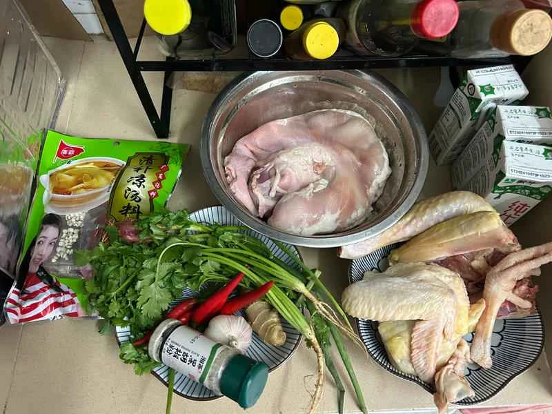 How to make pure milk hand-torn toast: Step 1