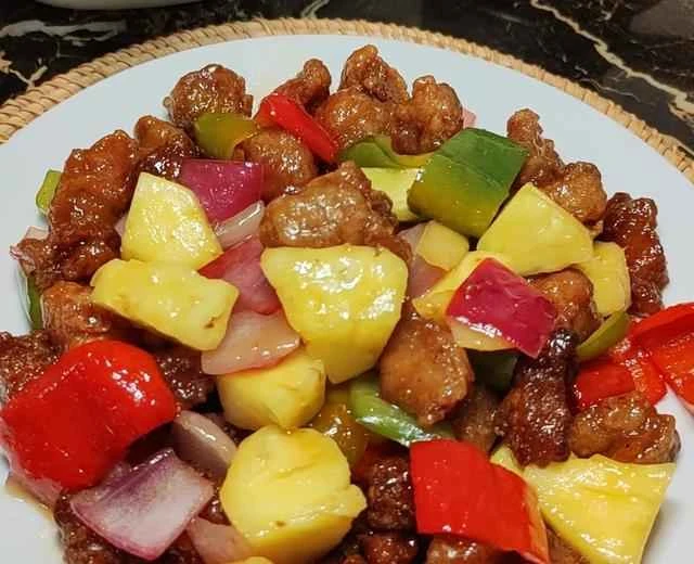 Sweet and Sour Pork with Pineapple - A Classic Cantonese Home-Style Dish Recipe