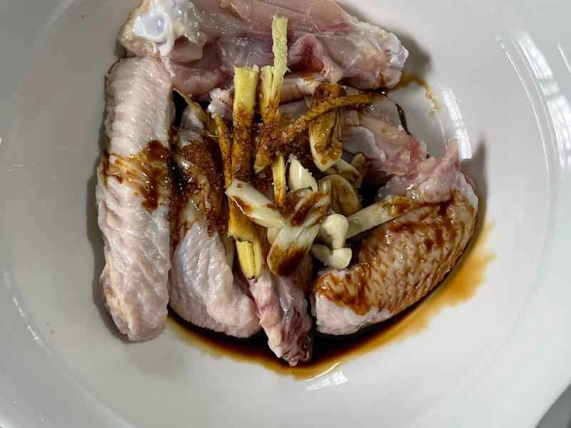 How to make pure milk hand-torn toast: Step 1