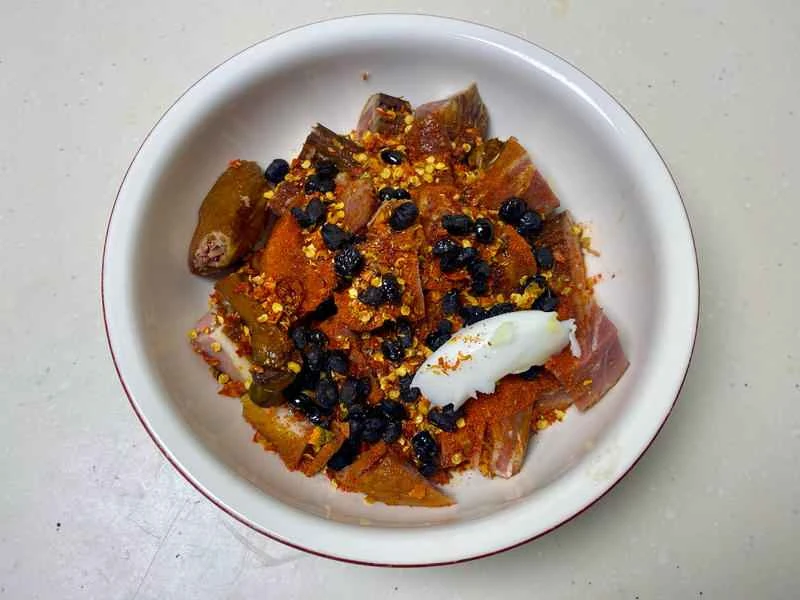 How to make pure milk hand-torn toast: Step 1