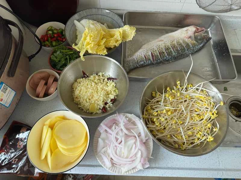 How to make pure milk hand-torn toast: Step 1