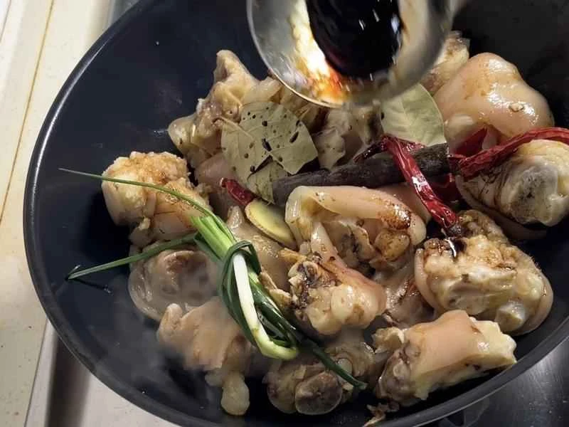 How to make pure milk hand-torn toast: Step 1