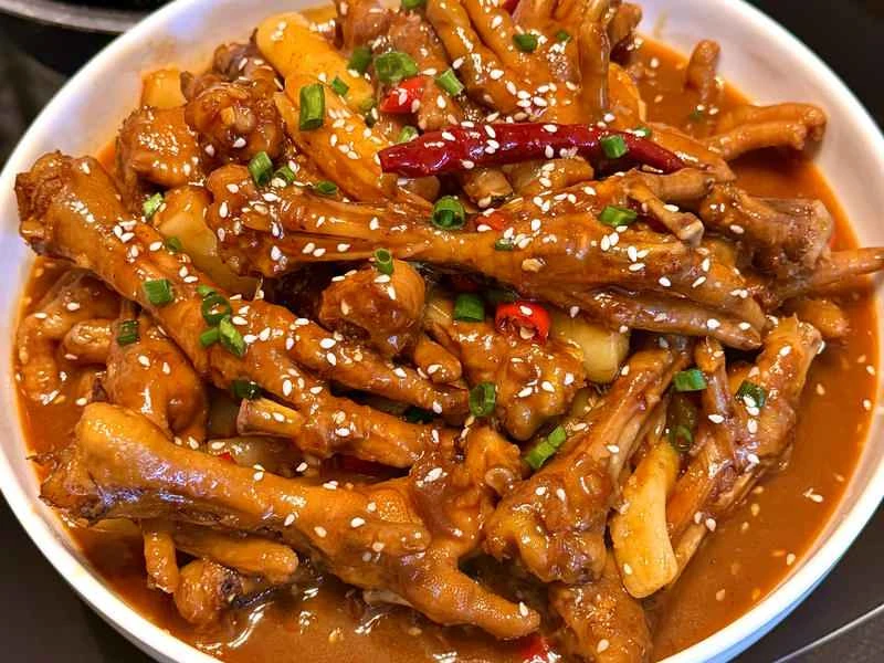 How to make pure milk hand-torn toast: Step 1