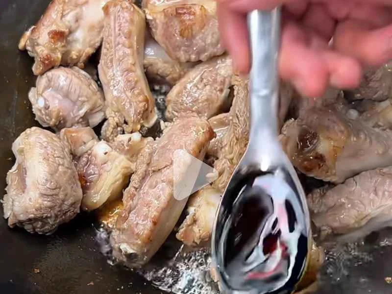 How to make pure milk hand-torn toast: Step 1