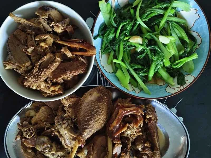 How to make pure milk hand-torn toast: Step 1