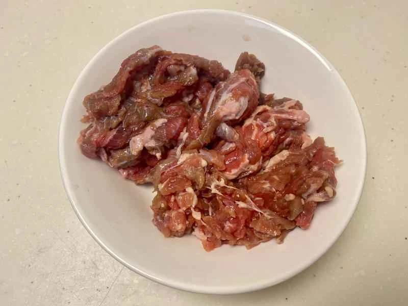 How to make pure milk hand-torn toast: Step 1