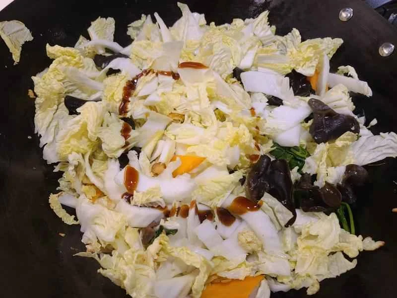 How to make pure milk hand-torn toast: Step 1