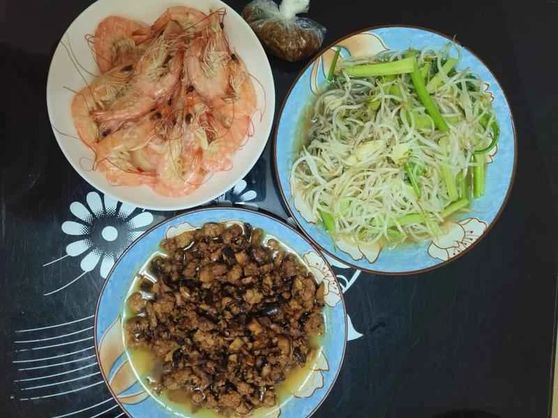 How to make pure milk hand-torn toast: Step 1