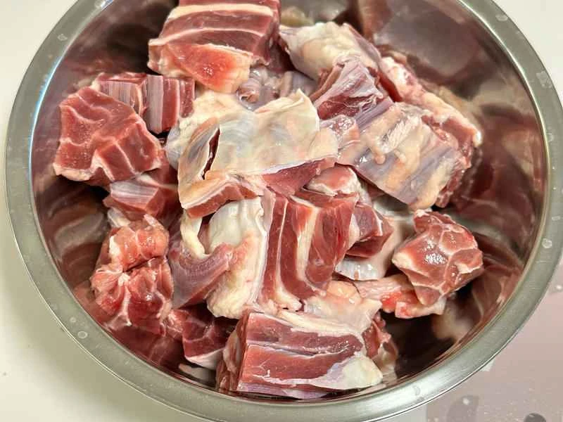 How to make pure milk hand-torn toast: Step 1