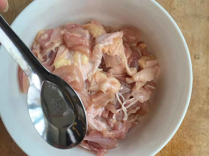 How to make pure milk hand-torn toast: Step 1