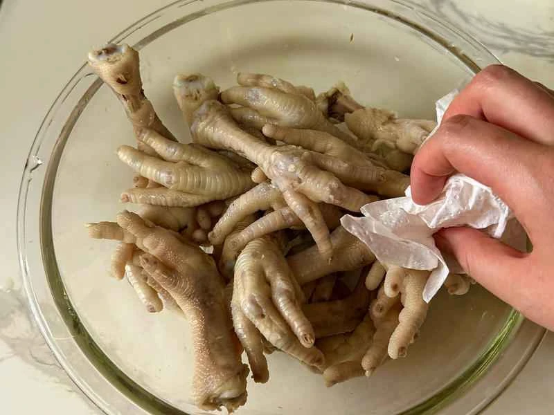 How to make pure milk hand-torn toast: Step 1