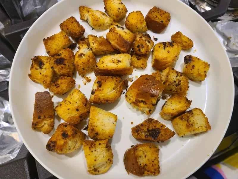 How to make pure milk hand-torn toast: Step 1