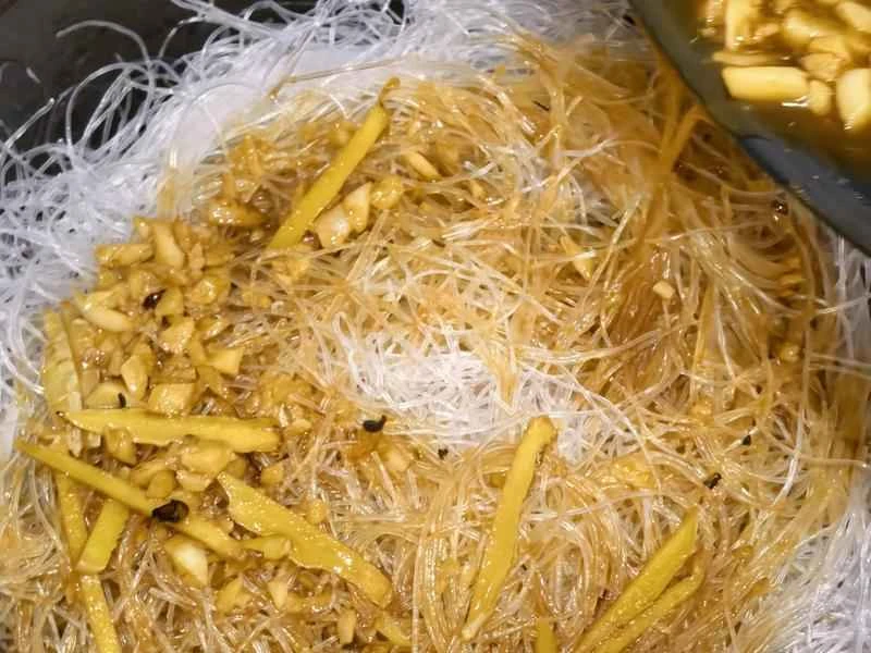 How to make pure milk hand-torn toast: Step 1