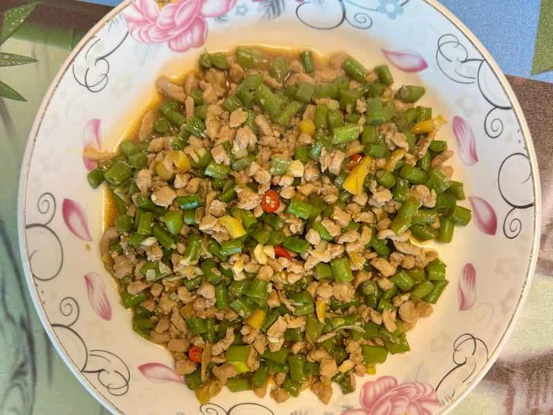 How to make pure milk hand-torn toast: Step 1