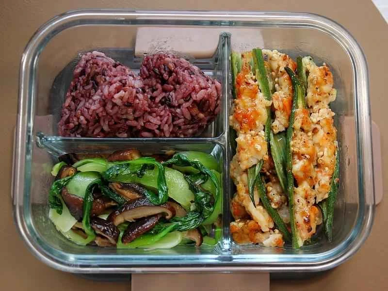 How to make pure milk hand-torn toast: Step 1