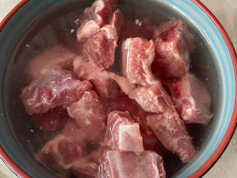 How to make pure milk hand-torn toast: Step 1