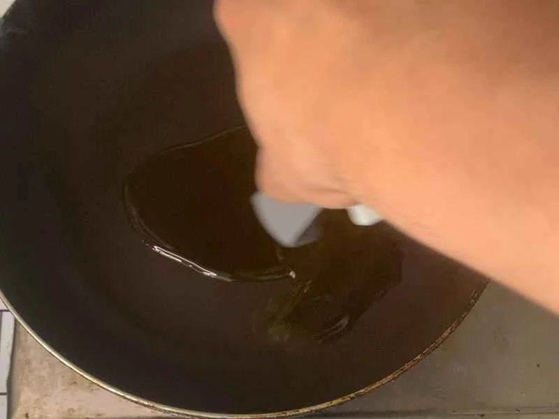 How to make pure milk hand-torn toast: Step 1