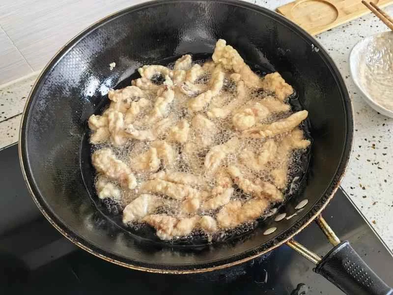 How to make pure milk hand-torn toast: Step 1