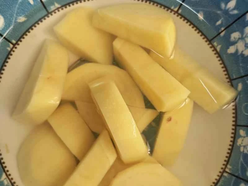 How to make pure milk hand-torn toast: Step 1