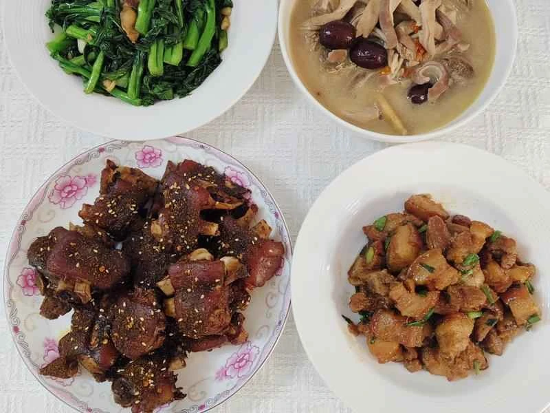 How to make pure milk hand-torn toast: Step 1