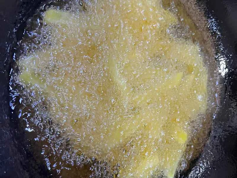 How to make pure milk hand-torn toast: Step 1