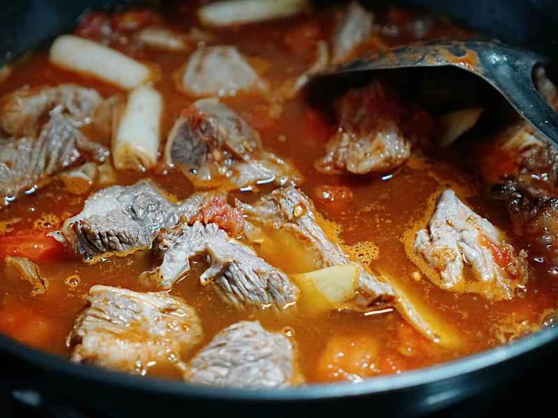 How to make pure milk hand-torn toast: Step 1