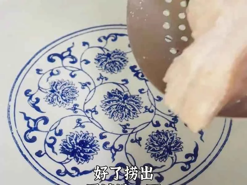 How to make pure milk hand-torn toast: Step 1