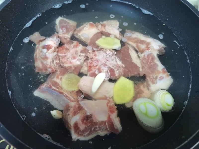 How to make pure milk hand-torn toast: Step 1