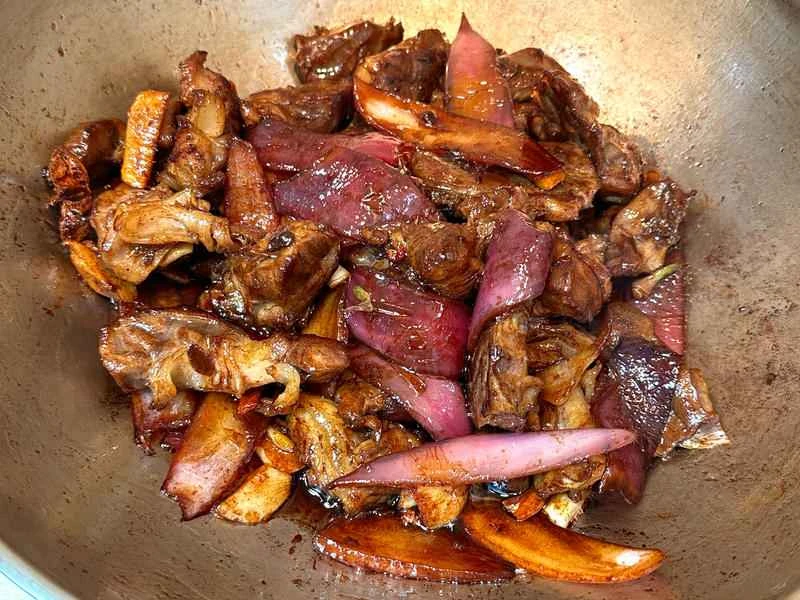 How to make pure milk hand-torn toast: Step 1