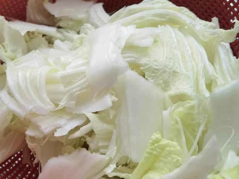 How to make pure milk hand-torn toast: Step 1