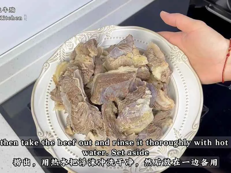 How to make pure milk hand-torn toast: Step 1