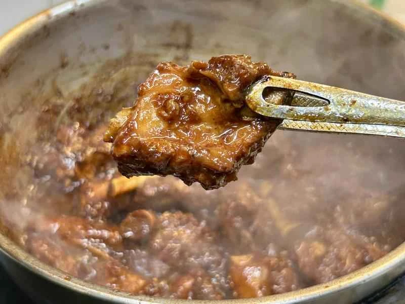 How to make pure milk hand-torn toast: Step 1