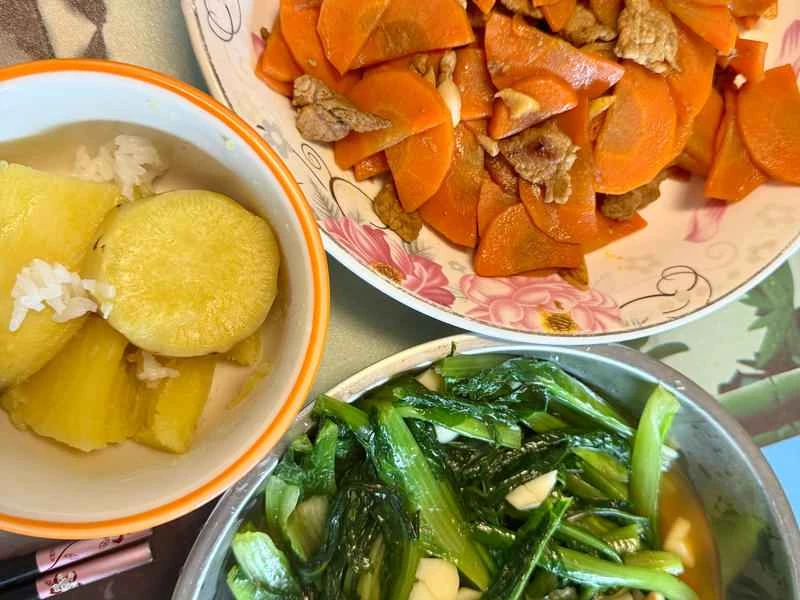 How to make pure milk hand-torn toast: Step 1