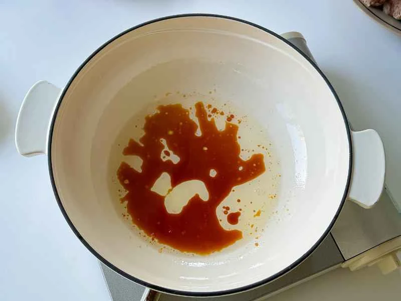 How to make pure milk hand-torn toast: Step 1