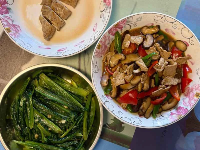 How to make pure milk hand-torn toast: Step 1