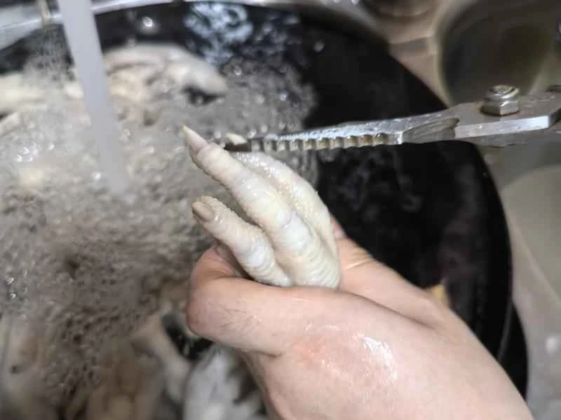 How to make pure milk hand-torn toast: Step 1