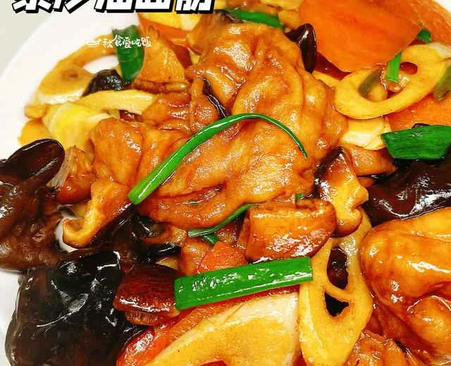 Stir-fried gluten puffs, a dish even more delicious than meat, perfect with rice.