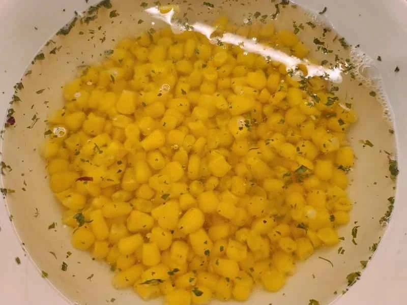 How to make pure milk hand-torn toast: Step 1