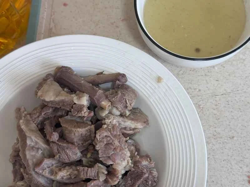 How to make pure milk hand-torn toast: Step 1