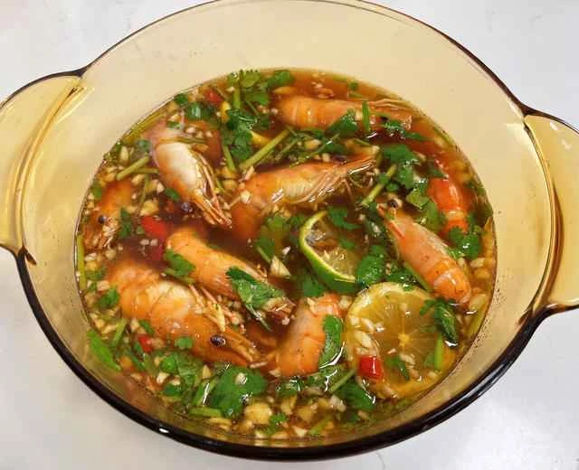 Recipe for chilled freshwater prawns (giant freshwater prawns) with dipping sauce