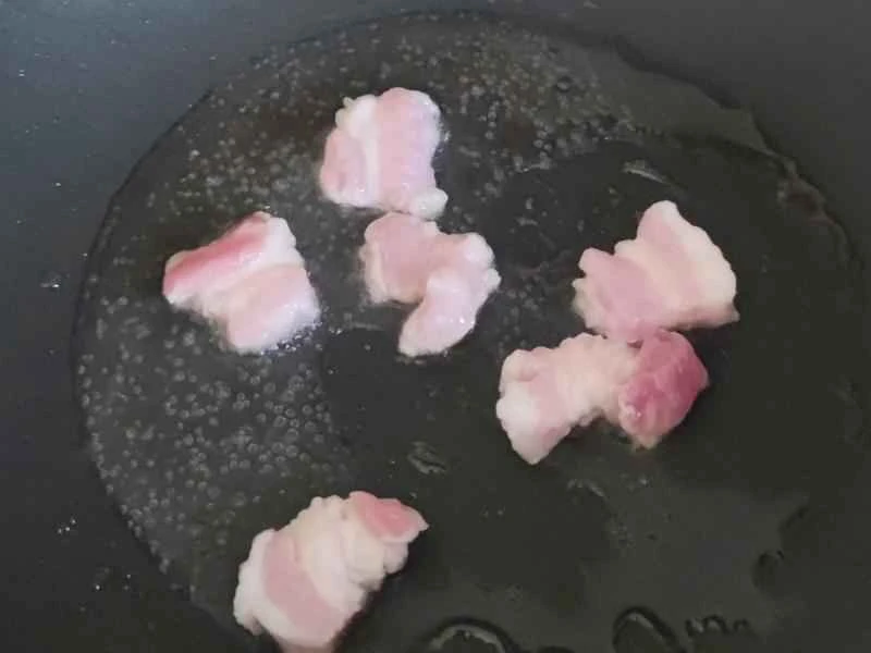 How to make pure milk hand-torn toast: Step 1