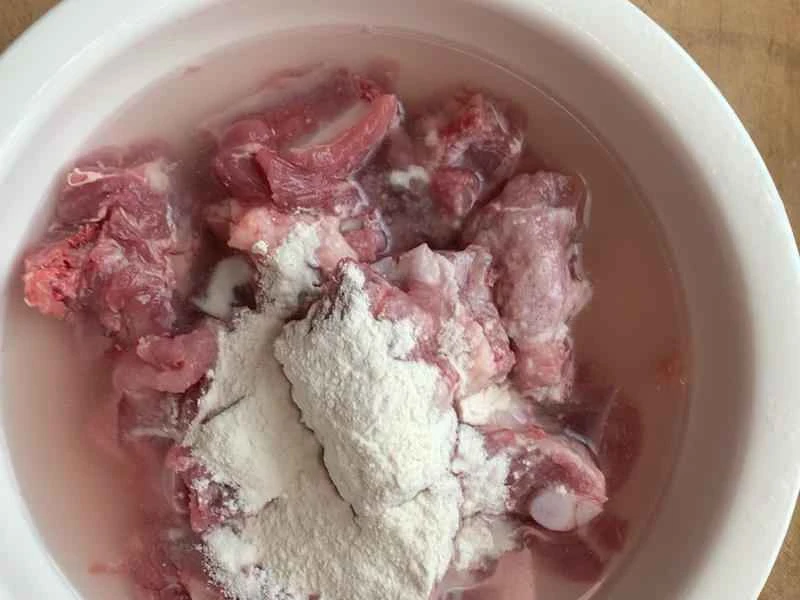 How to make pure milk hand-torn toast: Step 1