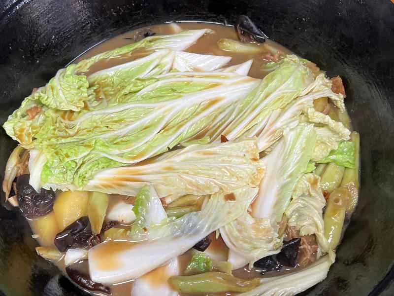 How to make pure milk hand-torn toast: Step 1