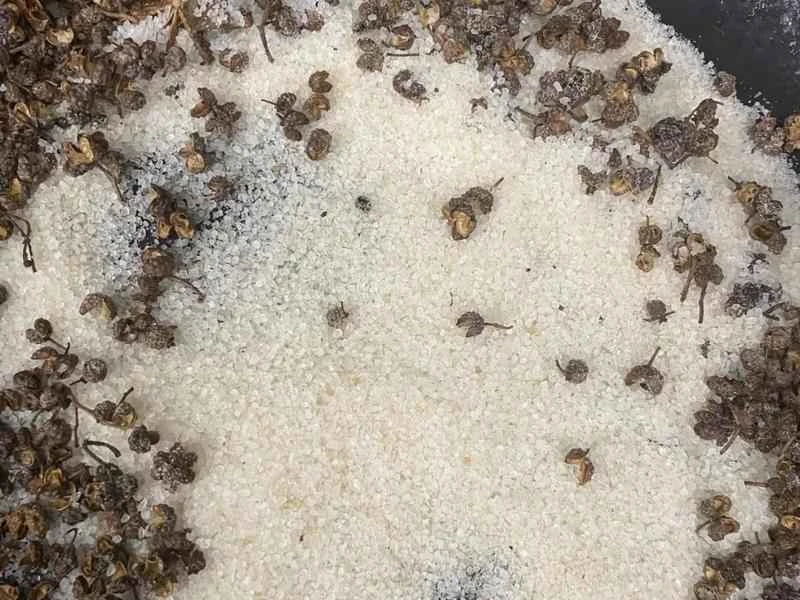 How to make pure milk hand-torn toast: Step 1