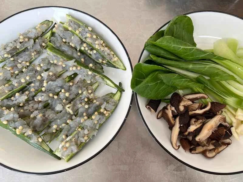 How to make pure milk hand-torn toast: Step 1