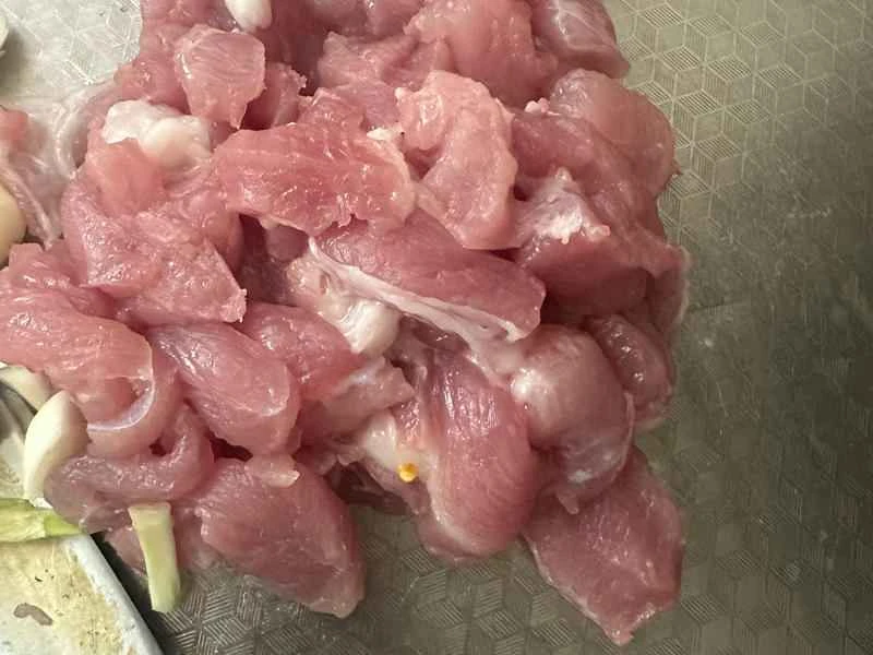 How to make pure milk hand-torn toast: Step 1